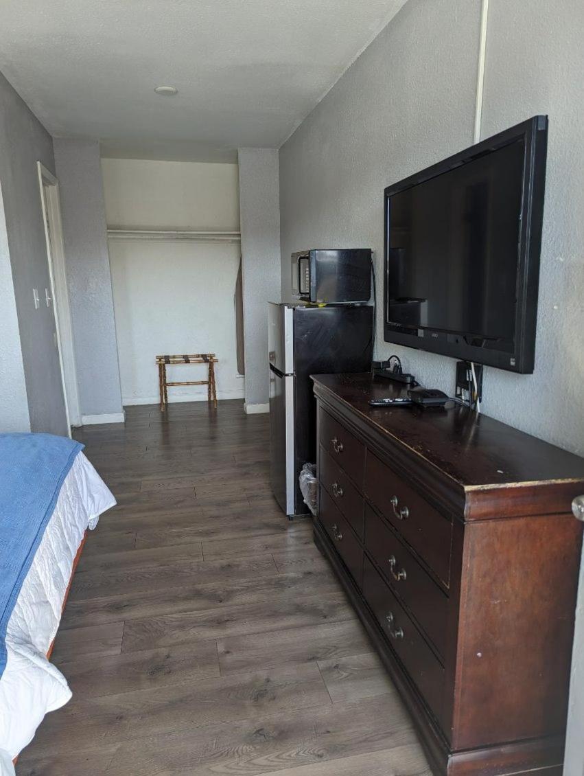 Ingles Motel Хендерсън Екстериор снимка